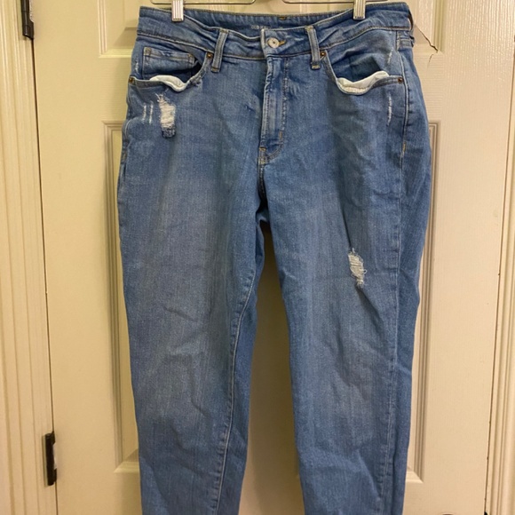 Old Navy Petite Curvy O.G. Straight Jeans - Picture 4 of 6